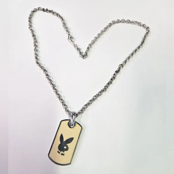 PLAYBOY NECKLACE - Picture 1 of 5